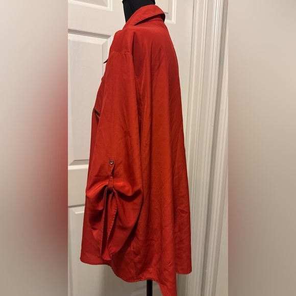 Cato Red Blouse with Zipper Pocket - Picture 5 of 9